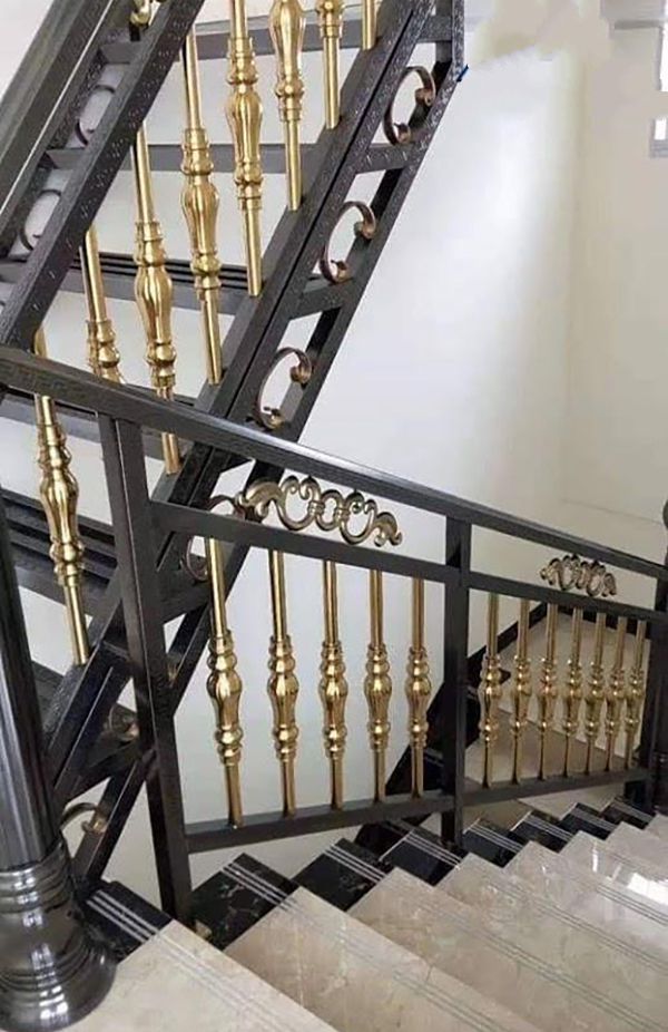 Cầu thang Inox - Sắt Mỹ Thuật Thăng Long - Công Ty CP Xây Dựng Sản Xuất Thương Mại Thăng Long Windows